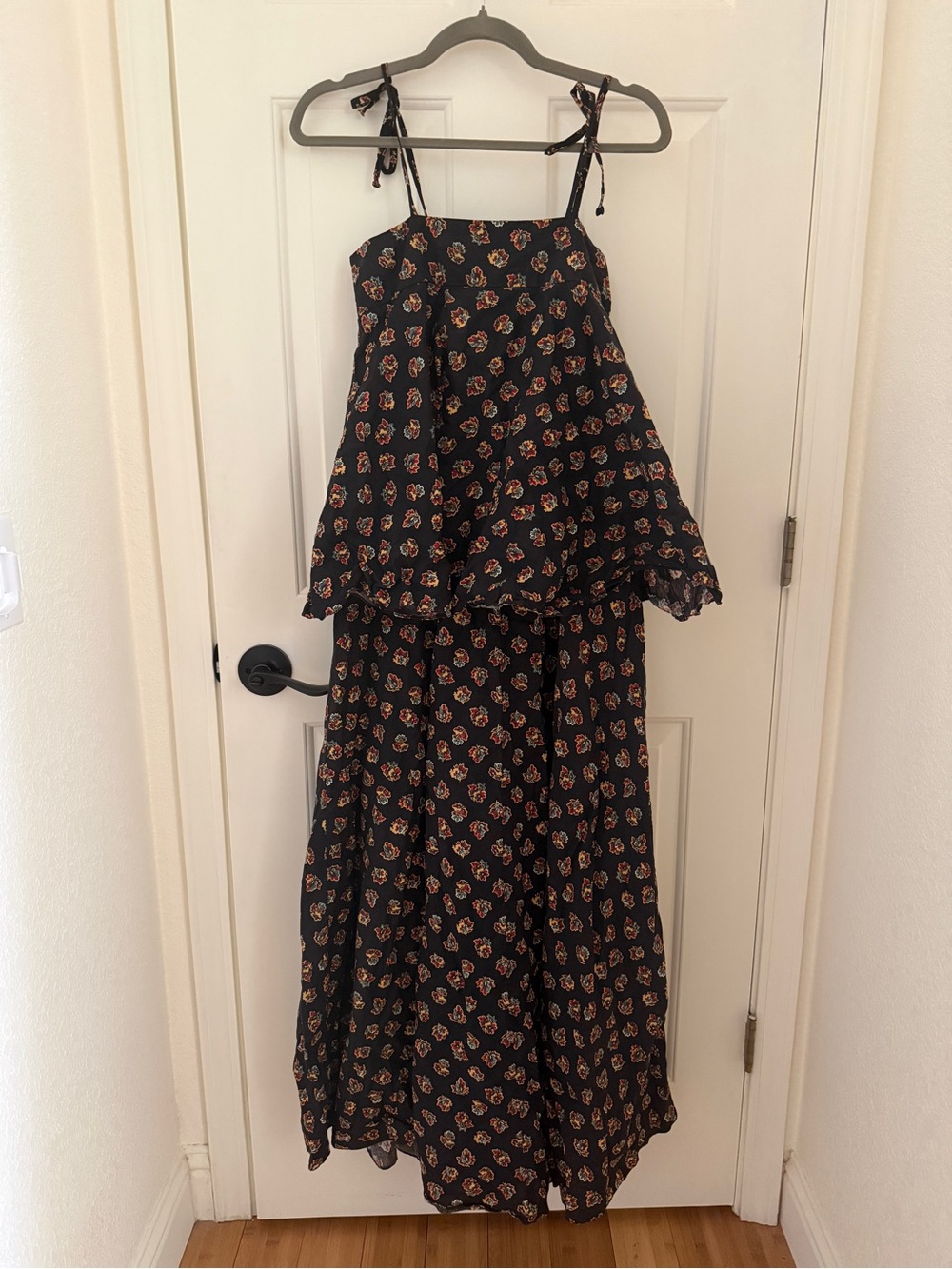 Mindy Malone size 9 maxi